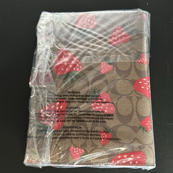 Coach | Office | Nwt Coach Notebook In Signature Canvas With Wild ...